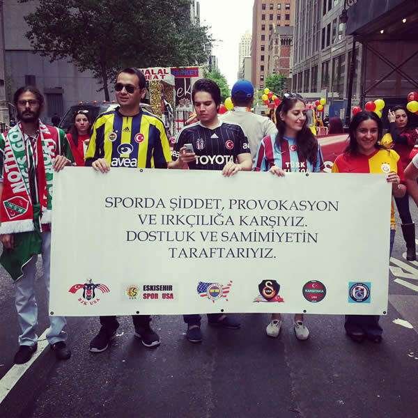 Trabzonspor New York Yuruyus (2)