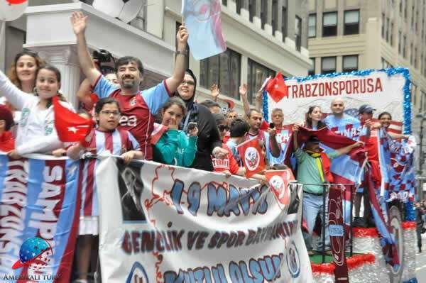 Trabzonspor New York Yuruyus (4)